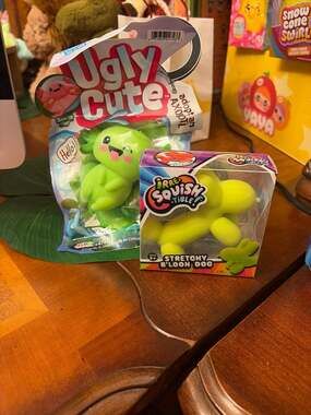 Ja-Ru Ugly Cute Smushy Axolotl and Irre-Squish-Tible Stretchy B'loon Dog Toy Bun
